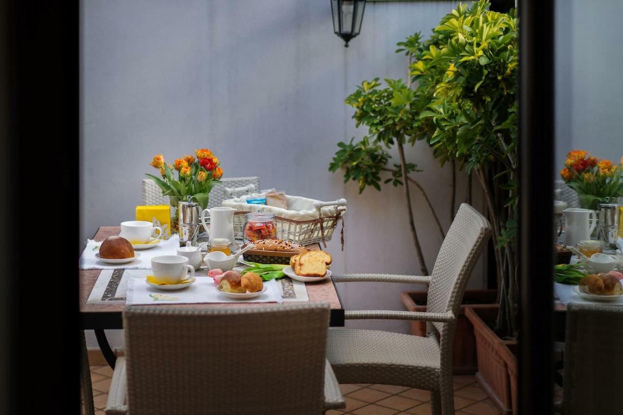 Il Tulipano - Appartamento Al Centro Di Vico Equense Ngoại thất bức ảnh